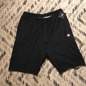 🖤ONE PAIR LEFT Champion Reverse Weave Shorts 🖤